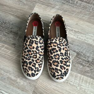 Cheetah shoes